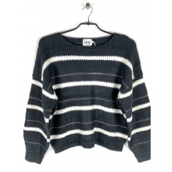 knit sweater